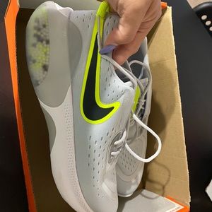 NIKE JOYRIDE DUAL NEW SIZE 10
